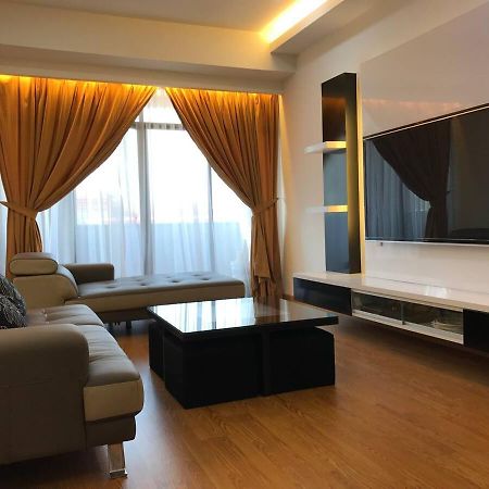 Alza Mahkota Hotel Melaka Bagian luar foto